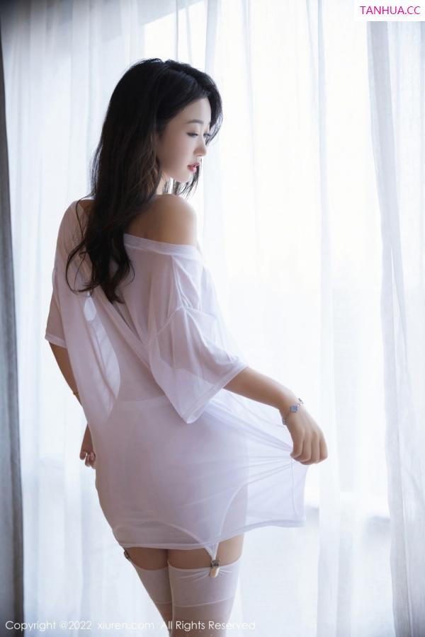唐安琪  [XiuRen]高清写真图 2022.09.26 No.5644 唐安琪第9张图片